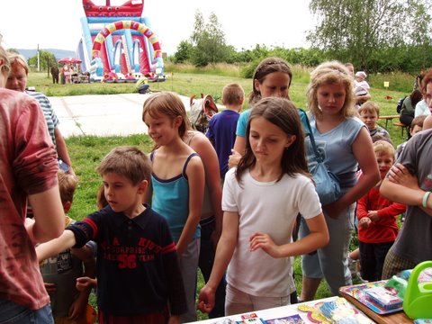 Dětský den u školy