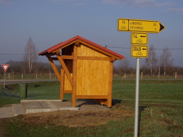 Zastávka u školy - foto 6.4.2010