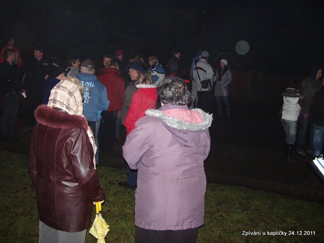Vánoční zpívání u kapličky v Doubí 2011